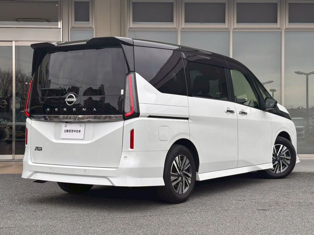 NISSAN SERENA  WG 2023 Image 31