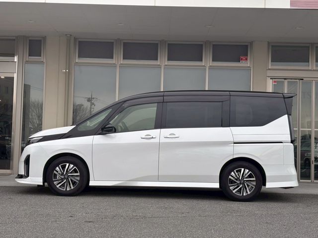 NISSAN SERENA  WG 2023 Image 31