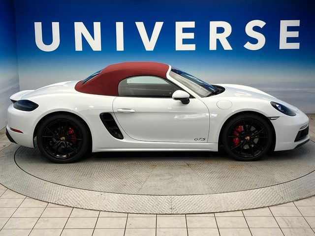 PORSCHE 718BOXSTER 2018 Image 31