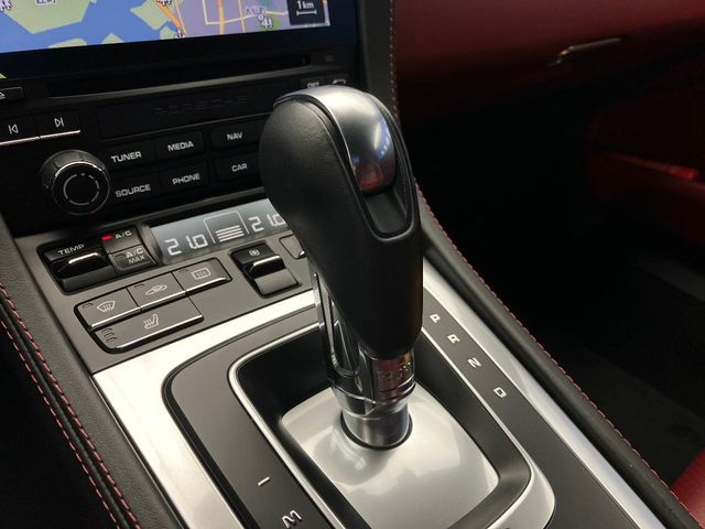 PORSCHE 718BOXSTER 2018 Image 31