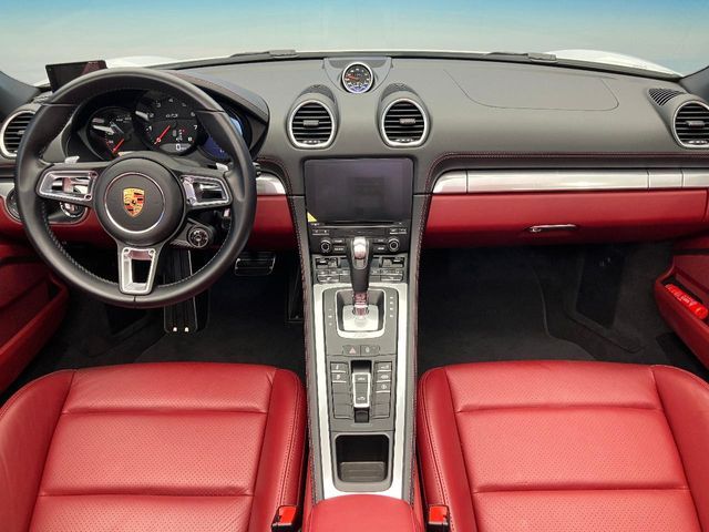 PORSCHE 718BOXSTER 2018 Image 31