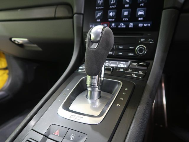 PORSCHE 911 2017 Image 31