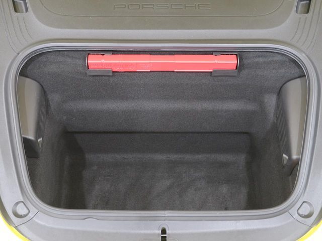 PORSCHE 911 2017 Image 31