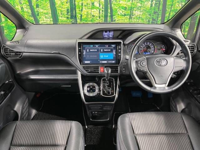 TOYOTA VOXY 2018 Image 31