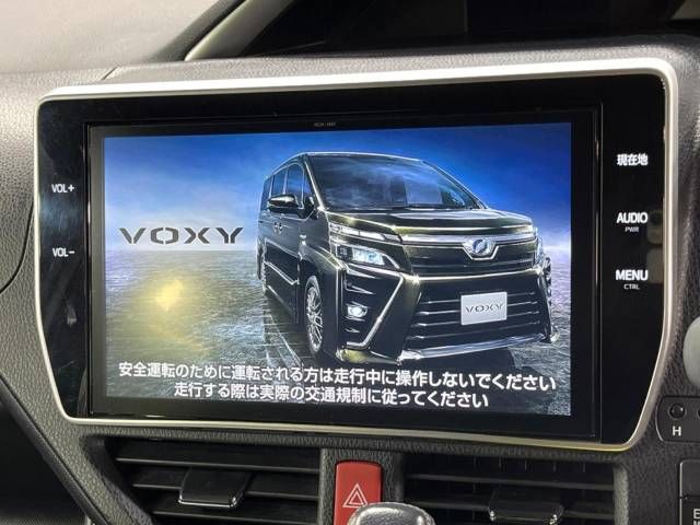 TOYOTA VOXY 2018 Image 31