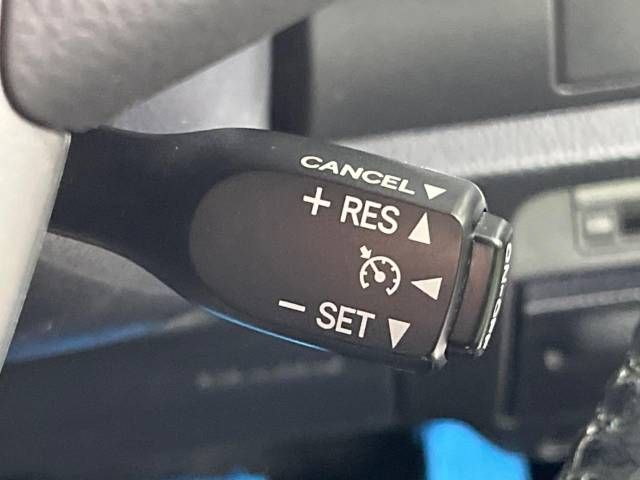 TOYOTA VOXY 2018 Image 31