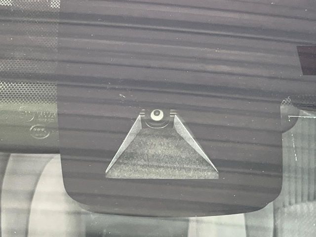 TOYOTA PRIUS 2019 Image 31