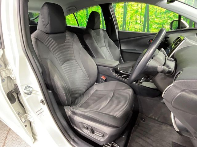 TOYOTA PRIUS 2019 Image 31