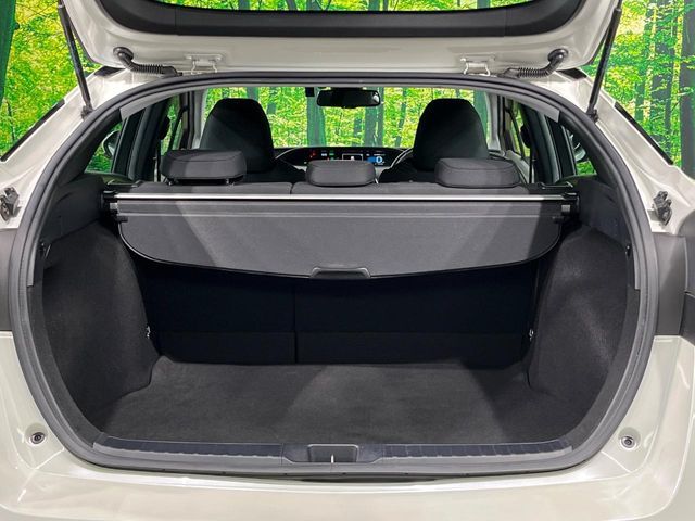 TOYOTA PRIUS 2019 Image 31
