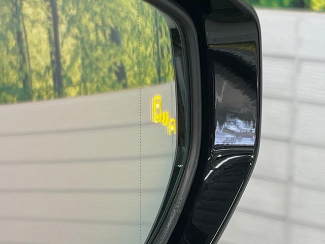 TOYOTA LEXUS ES300H 2019 Image 31