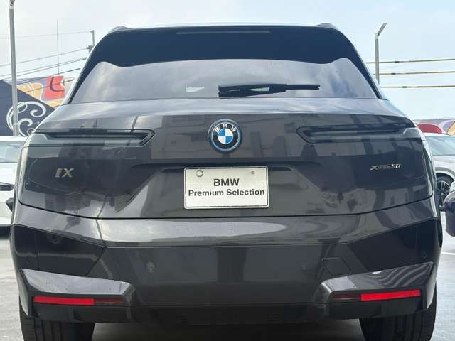 BMW IX 2023 Image 31