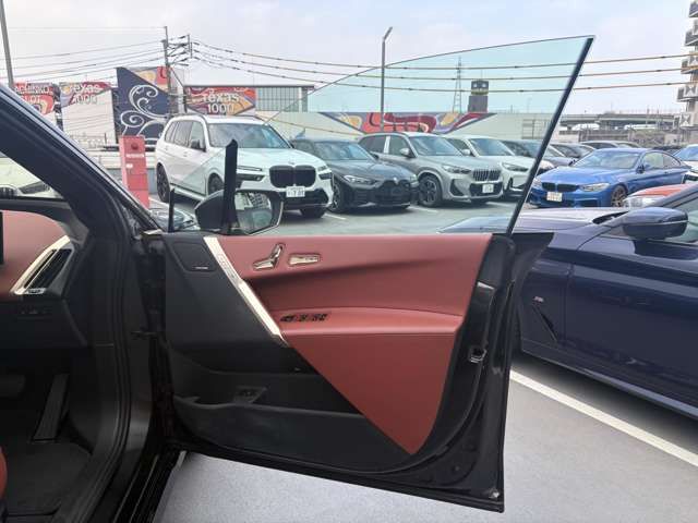 BMW IX 2023 Image 31