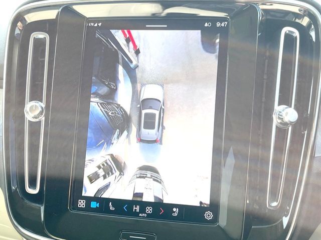 VOLVO XC40 2024 Image 31