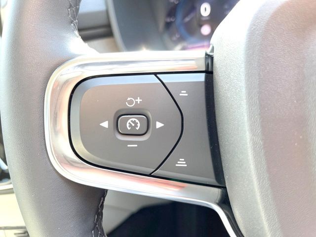 VOLVO XC40 2024 Image 31