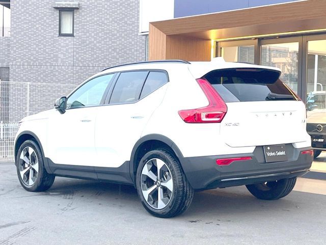 VOLVO XC40 2025 Image 31