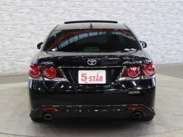 TOYOTA CROWN SEDAN 2016 Image 31
