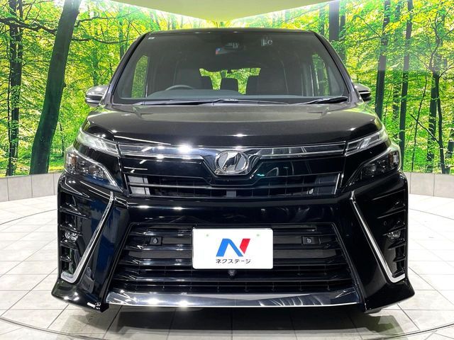 TOYOTA VOXY 2019 Image 31