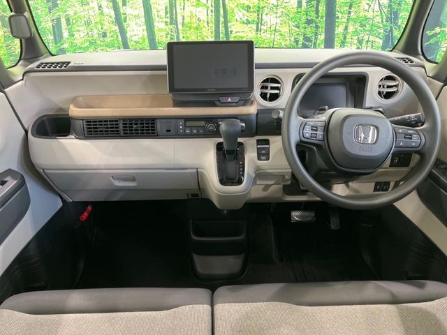 HONDA N BOX 2024 Image 31