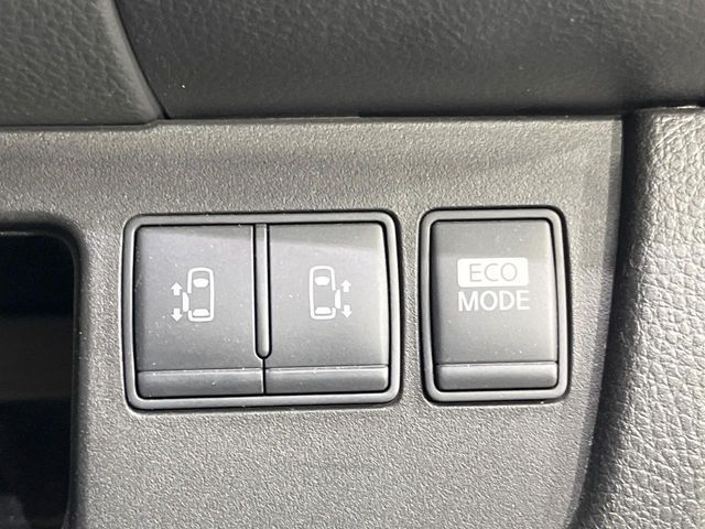 NISSAN SERENA  WG 2011 Image 31