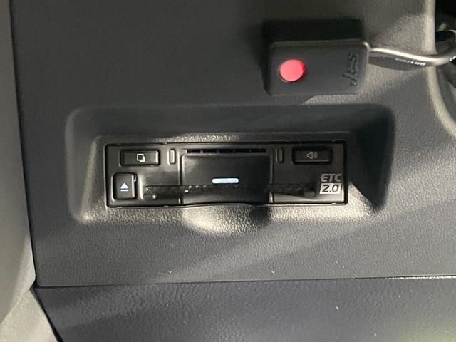 TOYOTA ALPHARD HYBRID 2025 Image 31