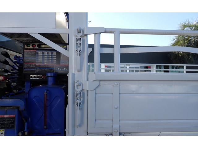 MITSUBISHI FUSOU FIGHTER 2013 Image 31