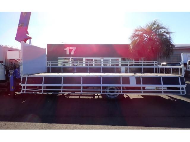 MITSUBISHI FUSOU FIGHTER 2013 Image 31