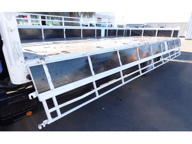 MITSUBISHI FUSOU FIGHTER 2013 Image 31