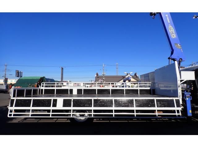 MITSUBISHI FUSOU FIGHTER 2013 Image 31