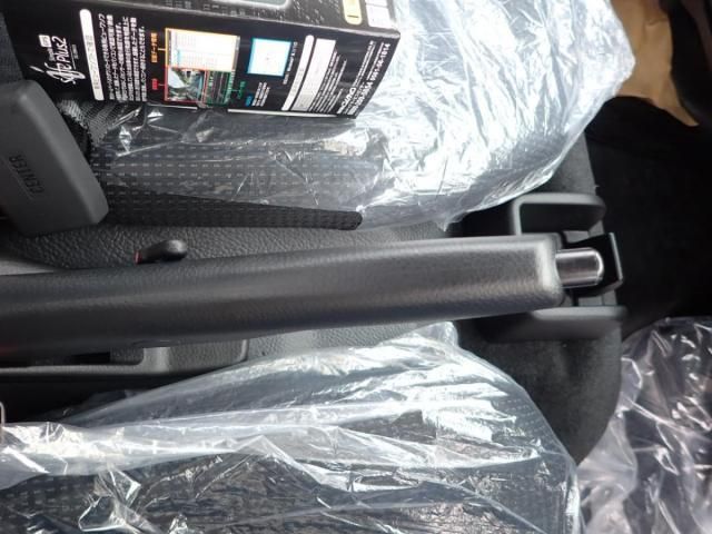 MITSUBISHI CANTER 2025 Image 31