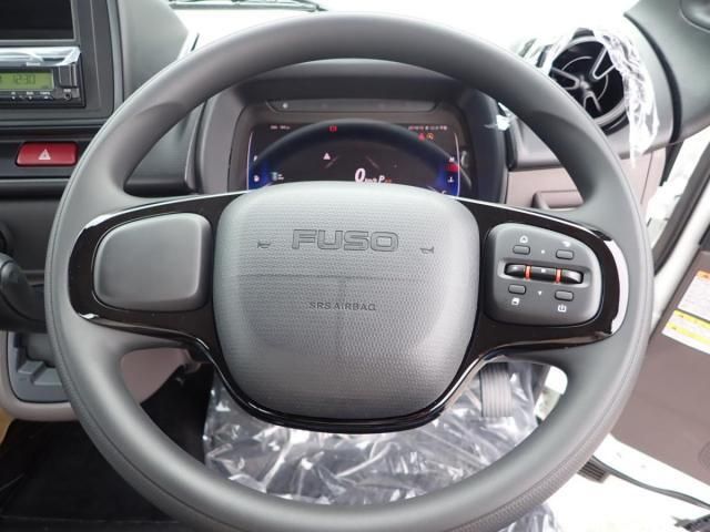 MITSUBISHI CANTER 2025 Image 31