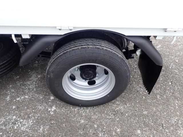 MITSUBISHI CANTER 2025 Image 31