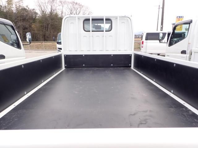 MITSUBISHI CANTER 2025 Image 31