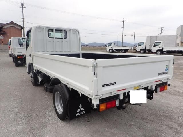 MITSUBISHI CANTER 2025 Image 31