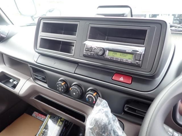 MITSUBISHI CANTER 2025 Image 31