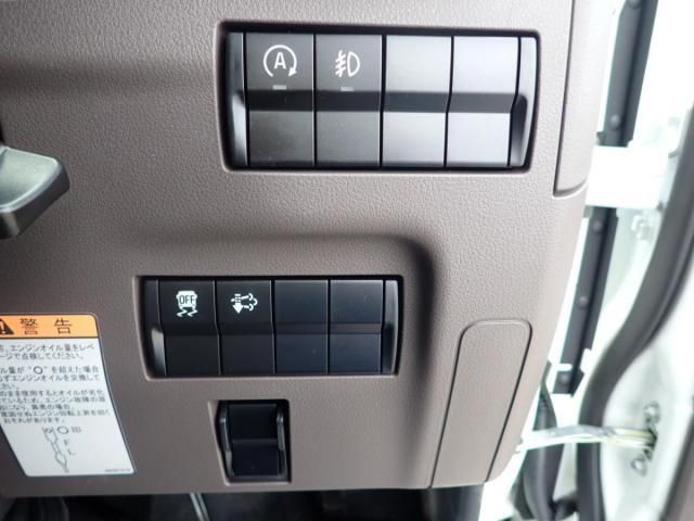 MITSUBISHI CANTER 2025 Image 31