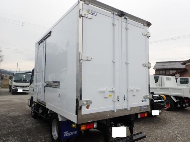 MITSUBISHI CANTER 2025 Image 31