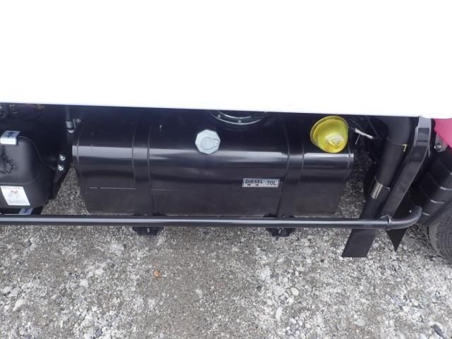 MITSUBISHI CANTER 2025 Image 31