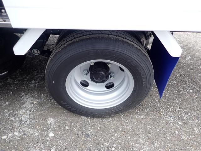 MITSUBISHI CANTER 2025 Image 31