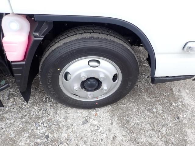 MITSUBISHI CANTER 2025 Image 31