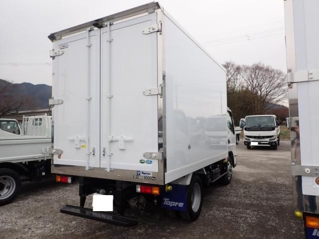 MITSUBISHI CANTER 2025 Image 31