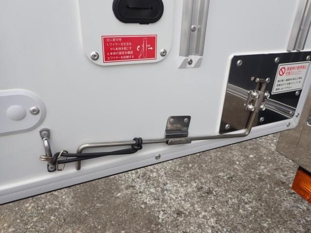 MITSUBISHI CANTER 2025 Image 31