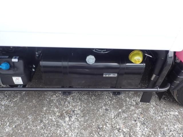 MITSUBISHI CANTER 2025 Image 31