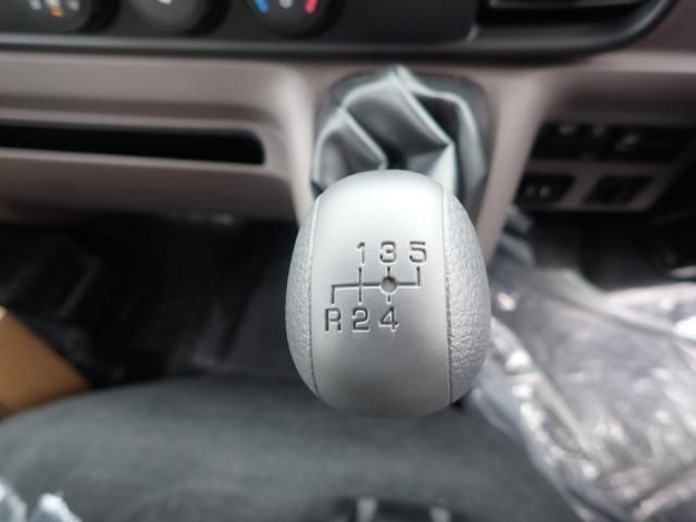 MITSUBISHI CANTER 2025 Image 31