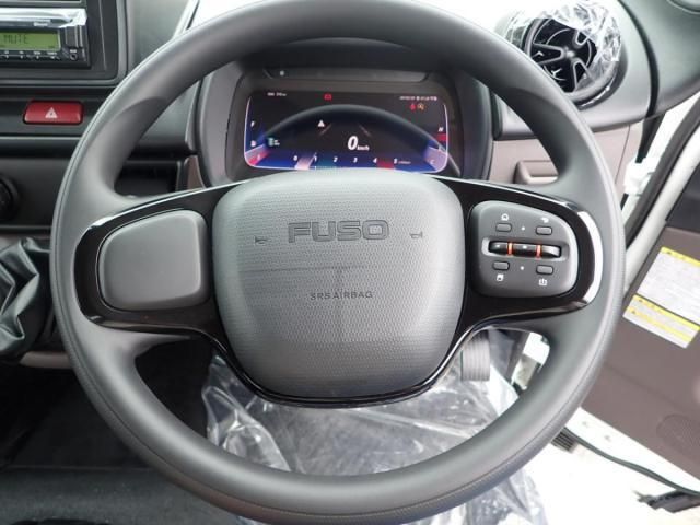 MITSUBISHI CANTER 2025 Image 31