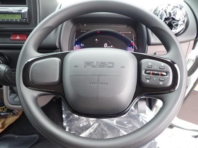 MITSUBISHI CANTER 2025 Image 31