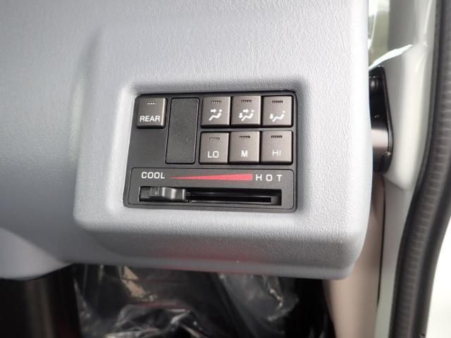 MITSUBISHI CANTER 2025 Image 31