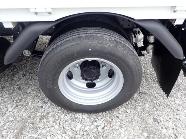 MITSUBISHI CANTER 2025 Image 31