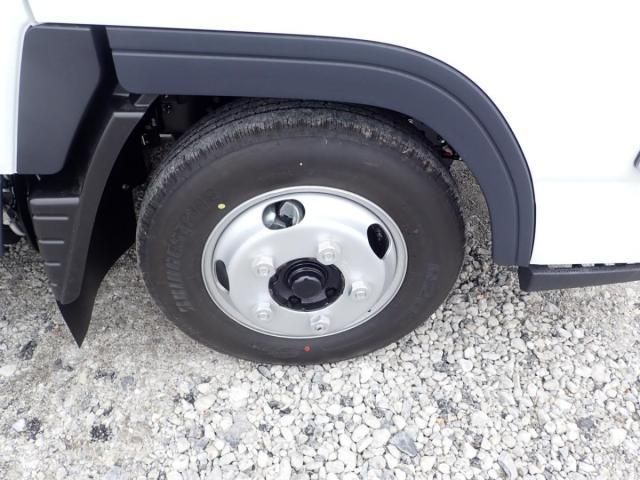 MITSUBISHI CANTER 2025 Image 31