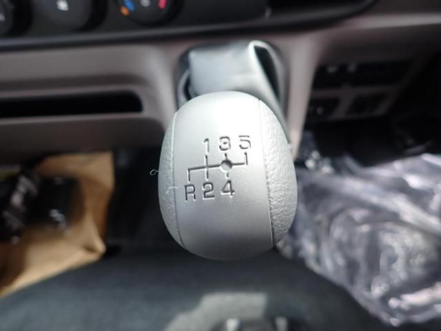 MITSUBISHI CANTER 2025 Image 31