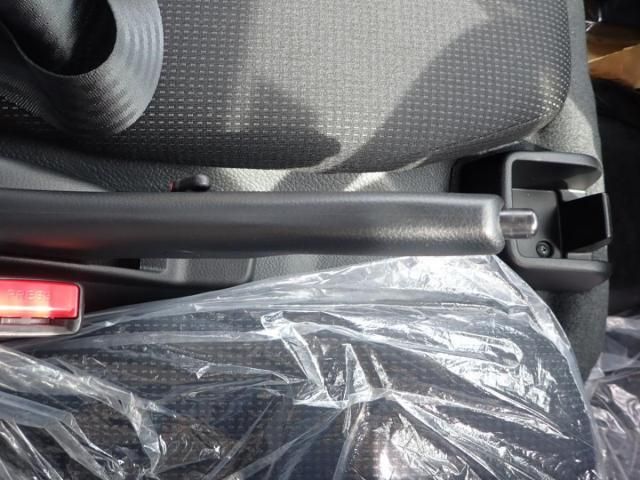 MITSUBISHI CANTER 2025 Image 31